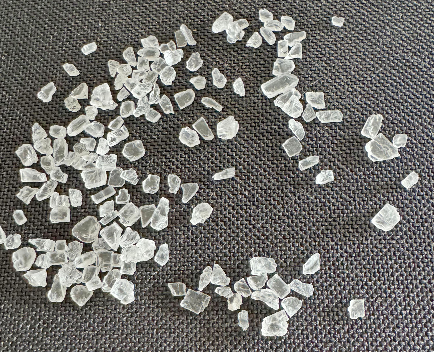 Halit 200g 2 - 5 mm kubische Form